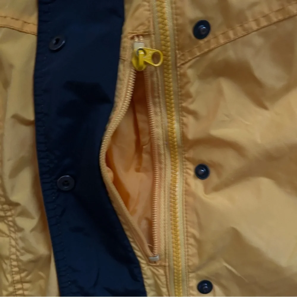 Columbia Core Yellow & Black Waterproof Rain Winter Jacket Size Medium